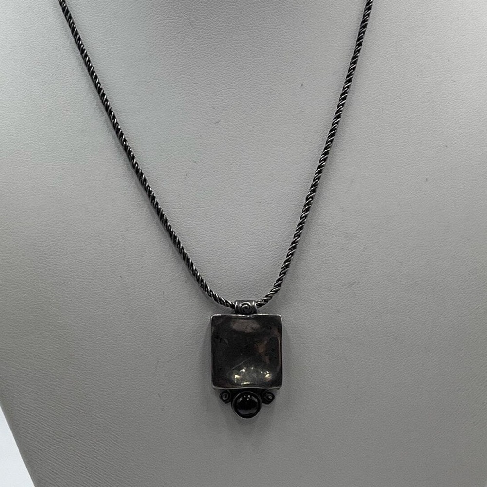 Didae Israel Signed Vintage Sterling Sterling Cabochon Garnet Pendant Necklace